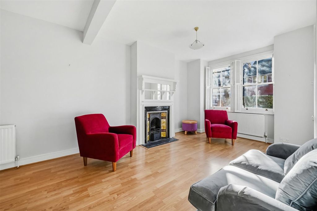 Property photo 2 of 12 Reception