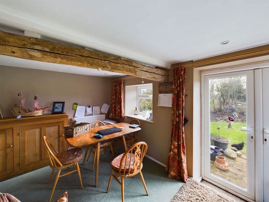 Property photo 3 of 23