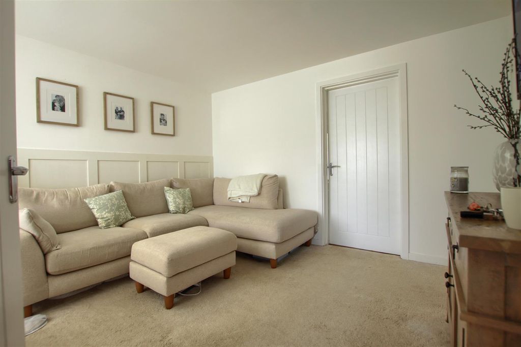 Property photo 2 of 7 bt3.Jpg