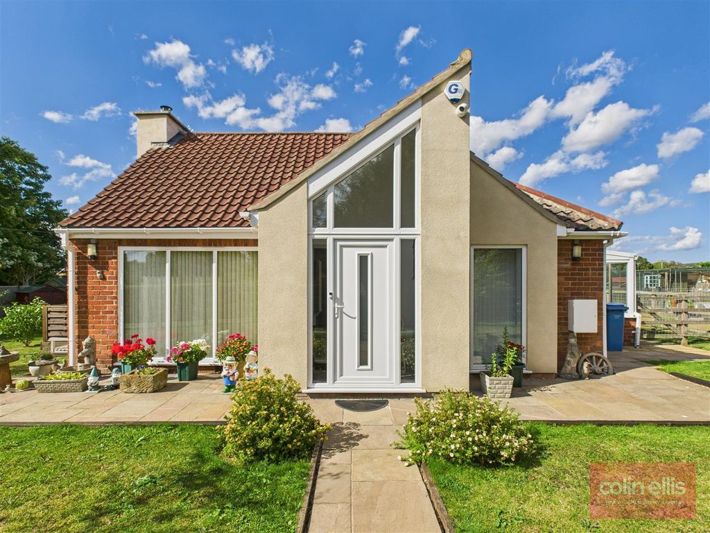 Property photo 3 of 25 Cam05075G0-Pr0193-Still029.Jpg