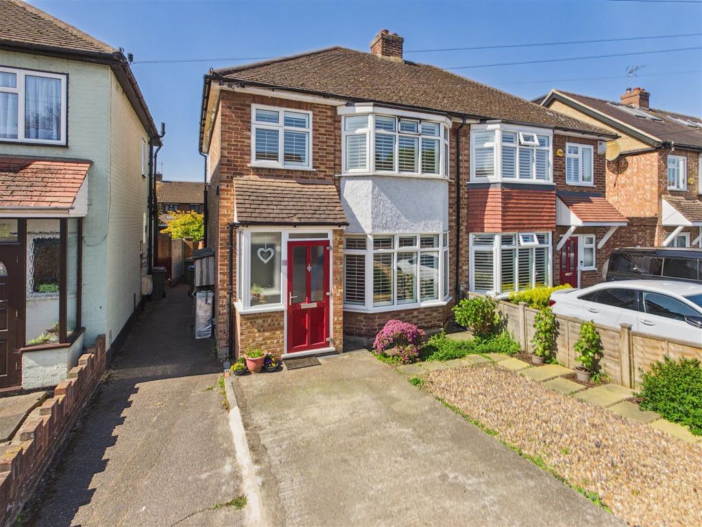 Property photo 1 of 15