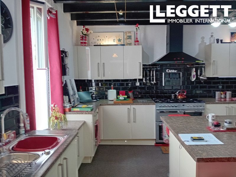 Property photo 3 of 10