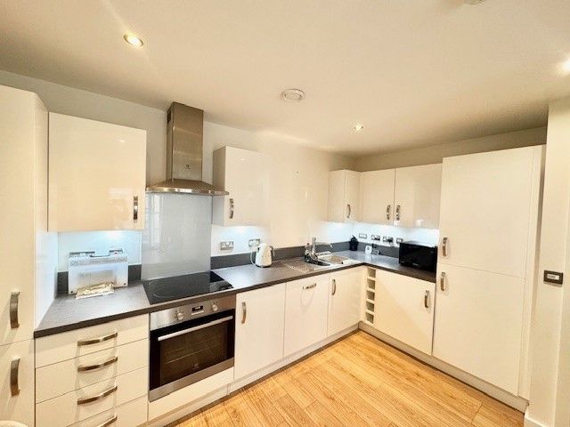 Property photo 2 of 9