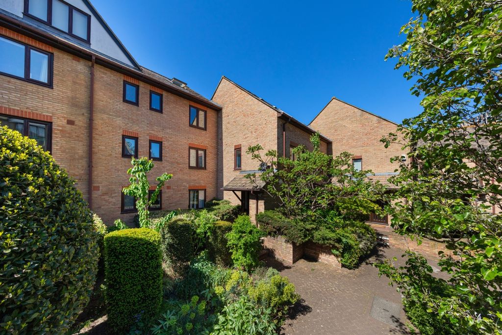 Property photo 1 of 8 094A6420