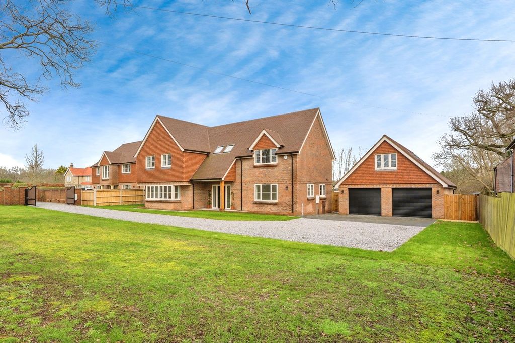 Property photo 1 of 20 Picture No. 22