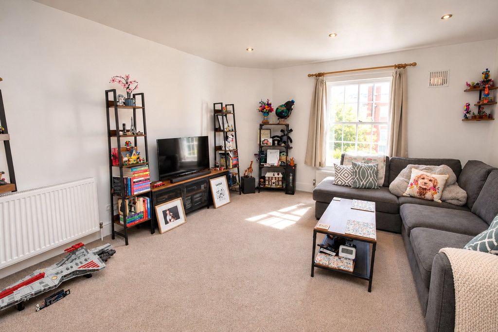 Property photo 3 of 9 Picture No. 09
