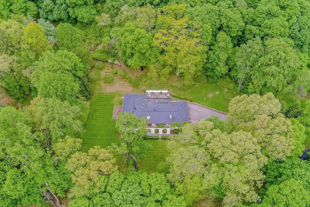 Property photo 1 of 31
