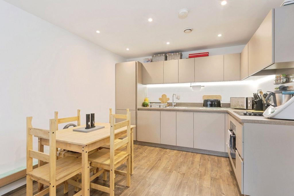 Property photo 2 of 8 Picture No. 02