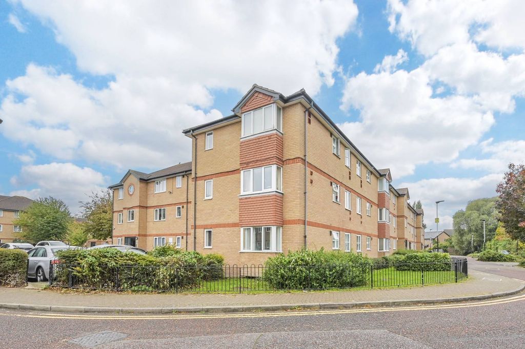 Property photo 1 of 5