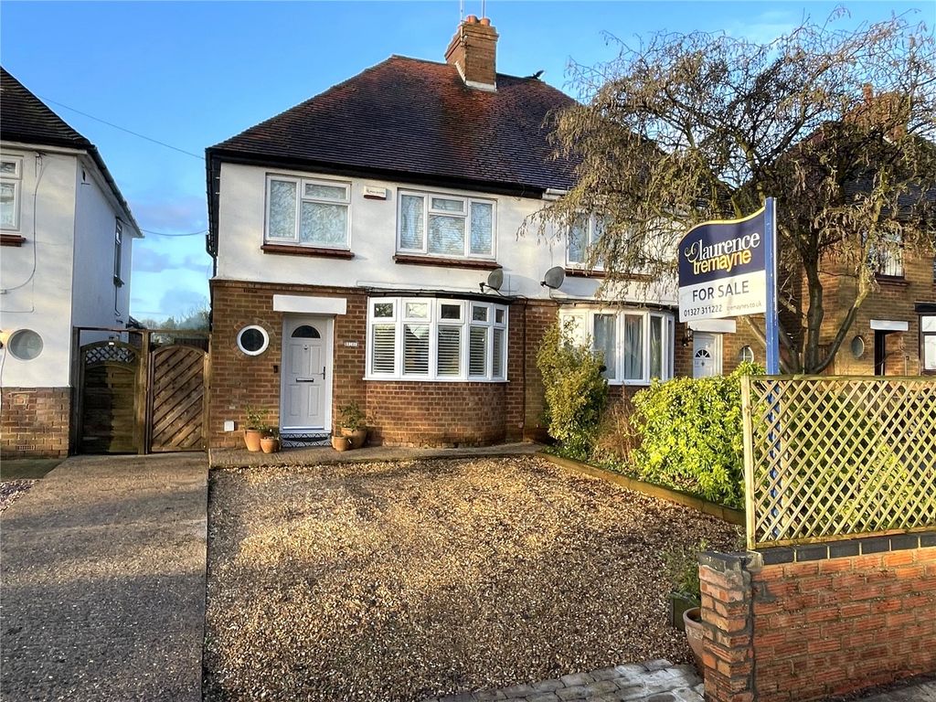 Property photo 1 of 40 Picture No. 54