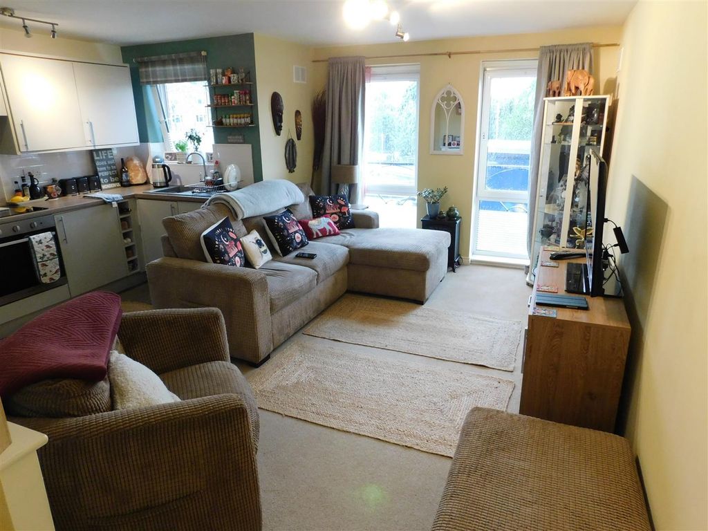 Property photo 2 of 5 Open Plan Living Room