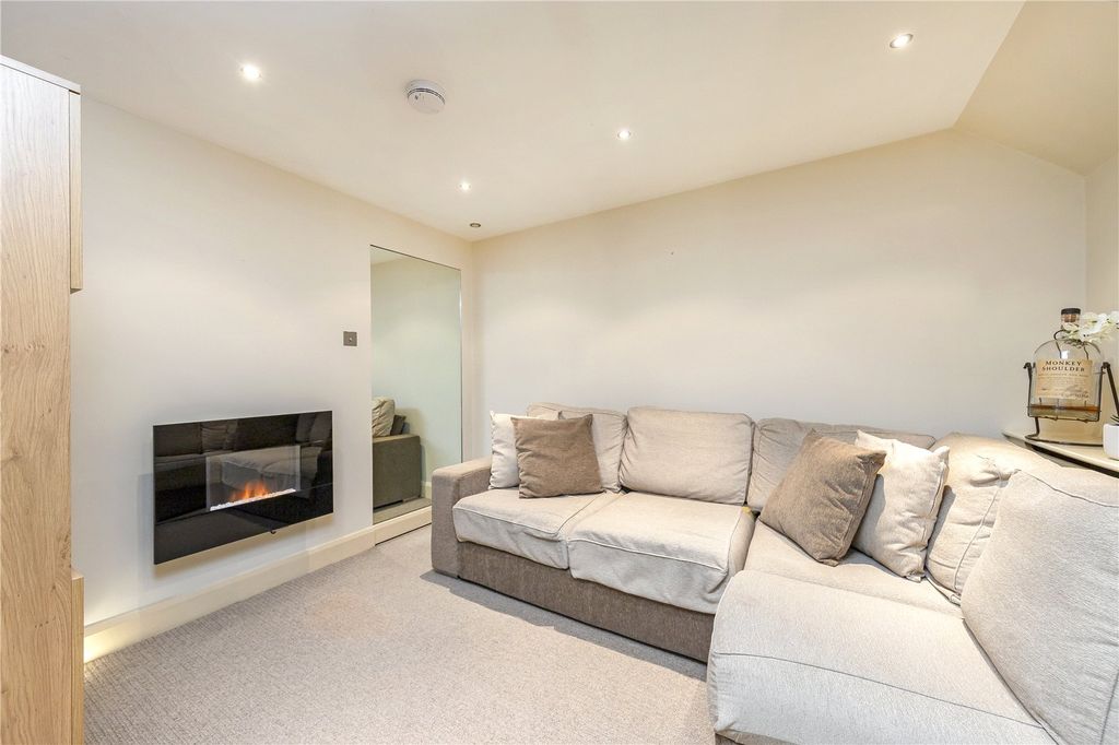 Property photo 3 of 13 Picture No. 03