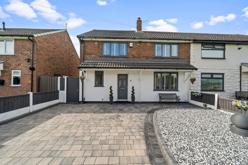 Property photo 1 of 29