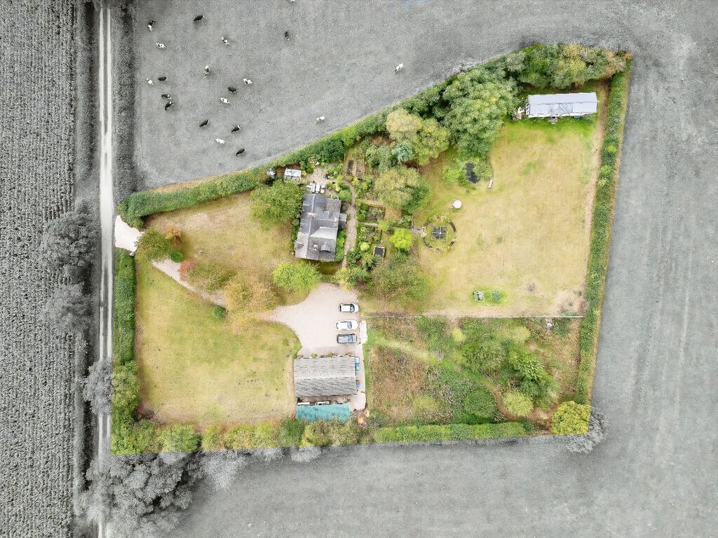 Property photo 3 of 24 Aerial