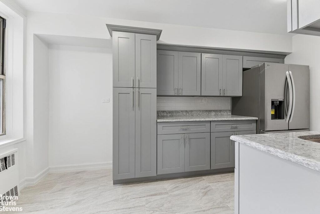 Property photo 3 of 18 <Alttext/>