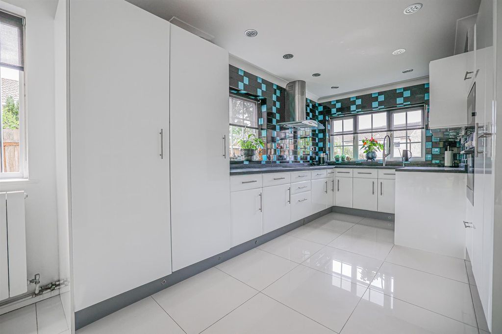 Property photo 3 of 40 980A8884.Jpg