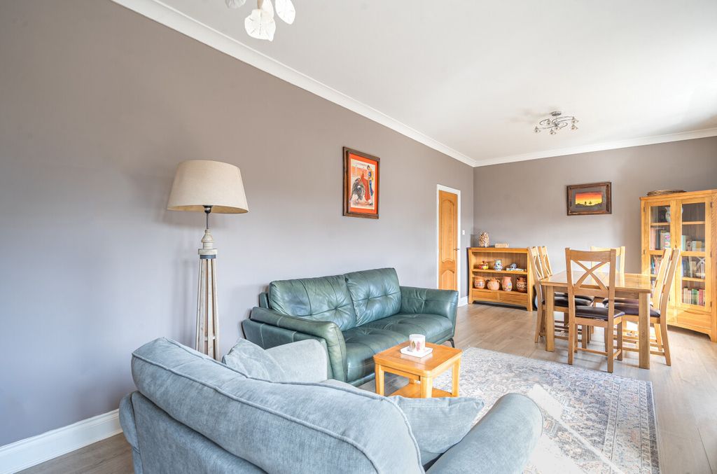 Property photo 3 of 25 3 - 1425704-1-69Af24A...