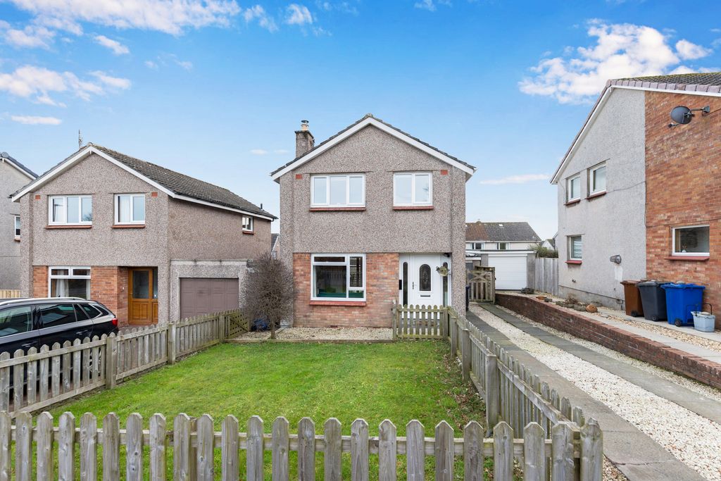 Property photo 1 of 19 Primary Property Image