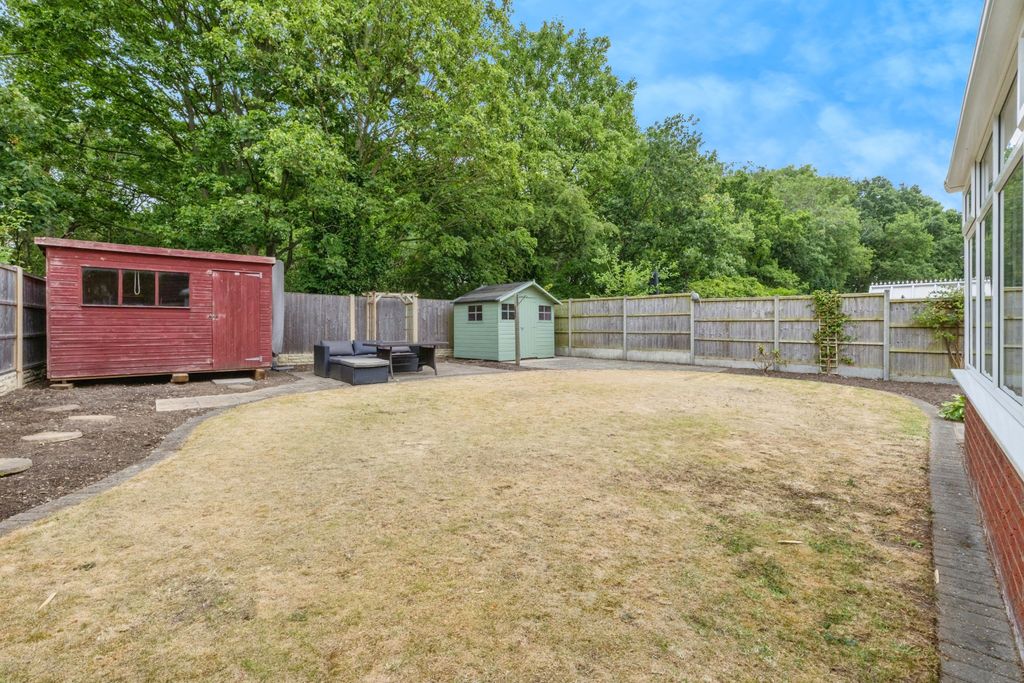Property photo 2 of 20 Rear Garden