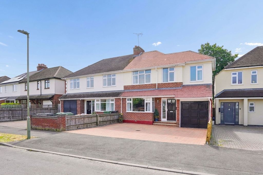 Property photo 1 of 24