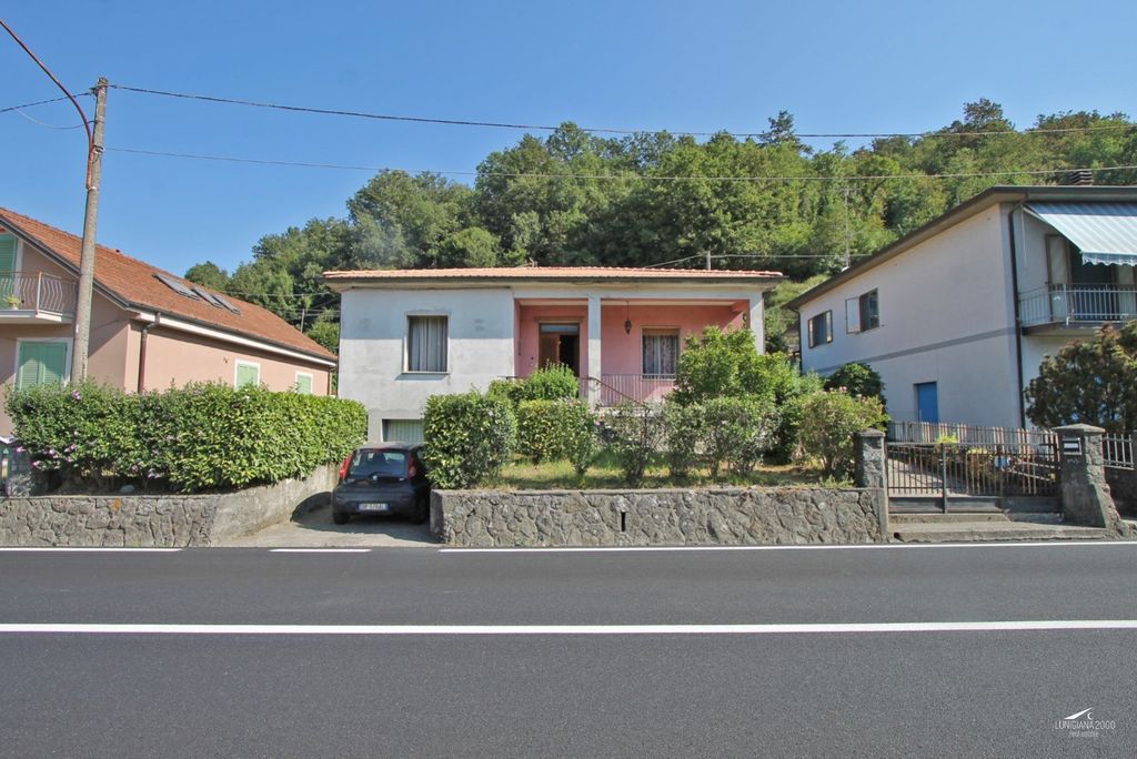 Property photo 1 of 39