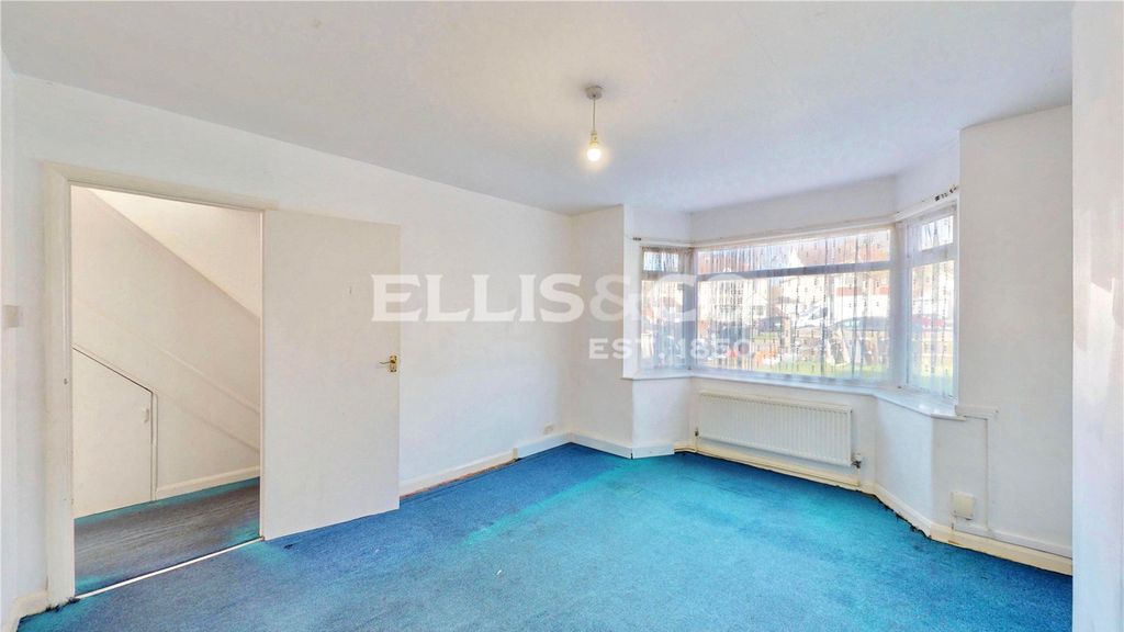 Property photo 2 of 11 Picture No. 22