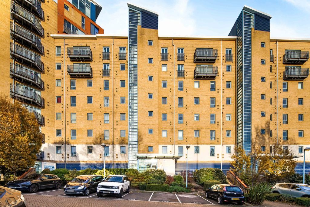 Property photo 3 of 13 Picture No. 21