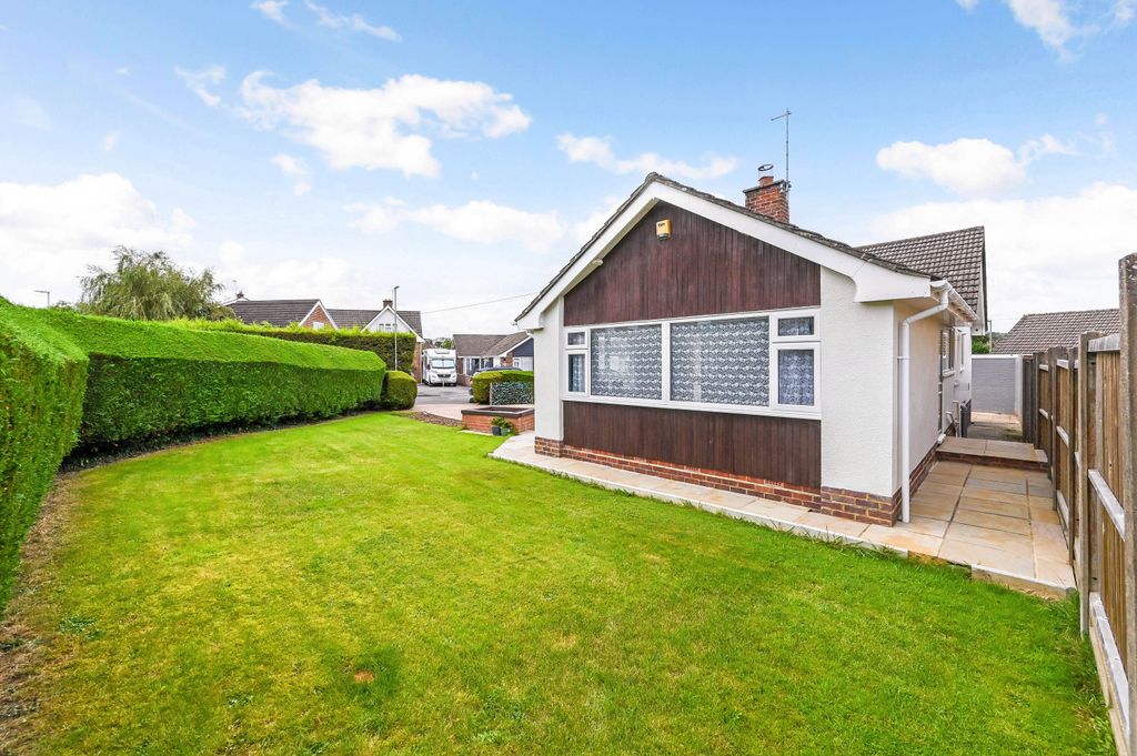 Property photo 3 of 32