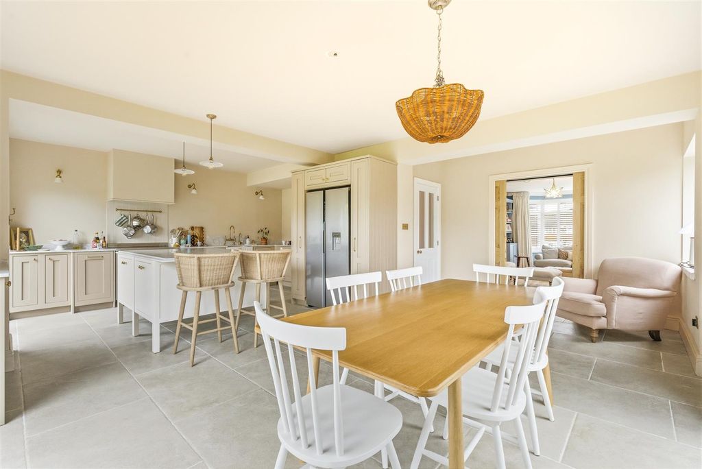 Property photo 2 of 45 13Thedingle-14.Jpg