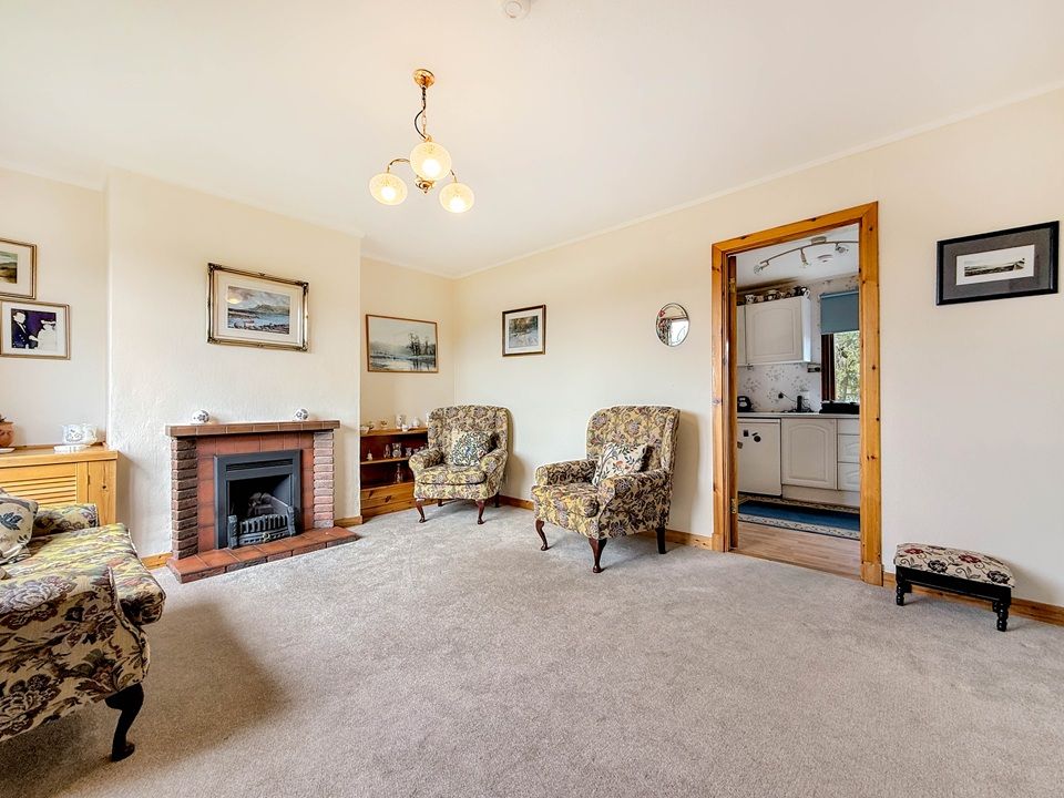 Property photo 3 of 24