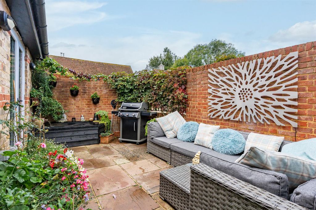 Property photo 2 of 24 External-5.Jpg