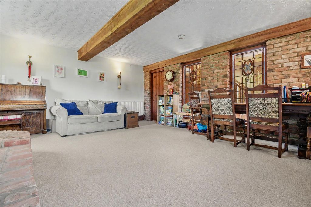 Additional image 9 of 5 bed detached house for saleNew Road, Worlaby, Brigg DN20
