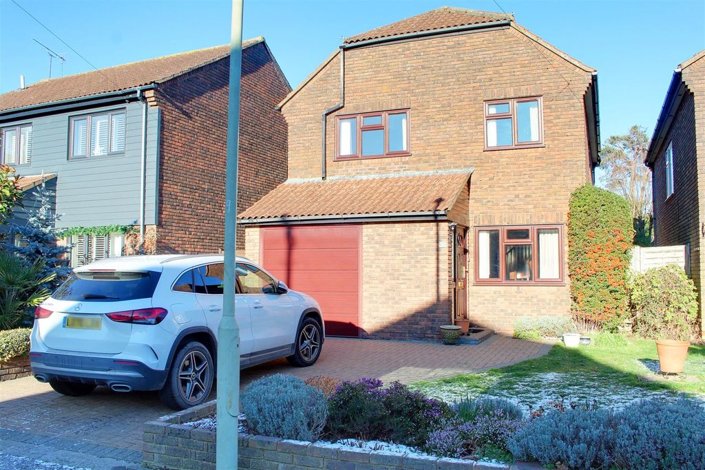 Property photo 1 of 18 Img_1819-Img_1821.Jpg