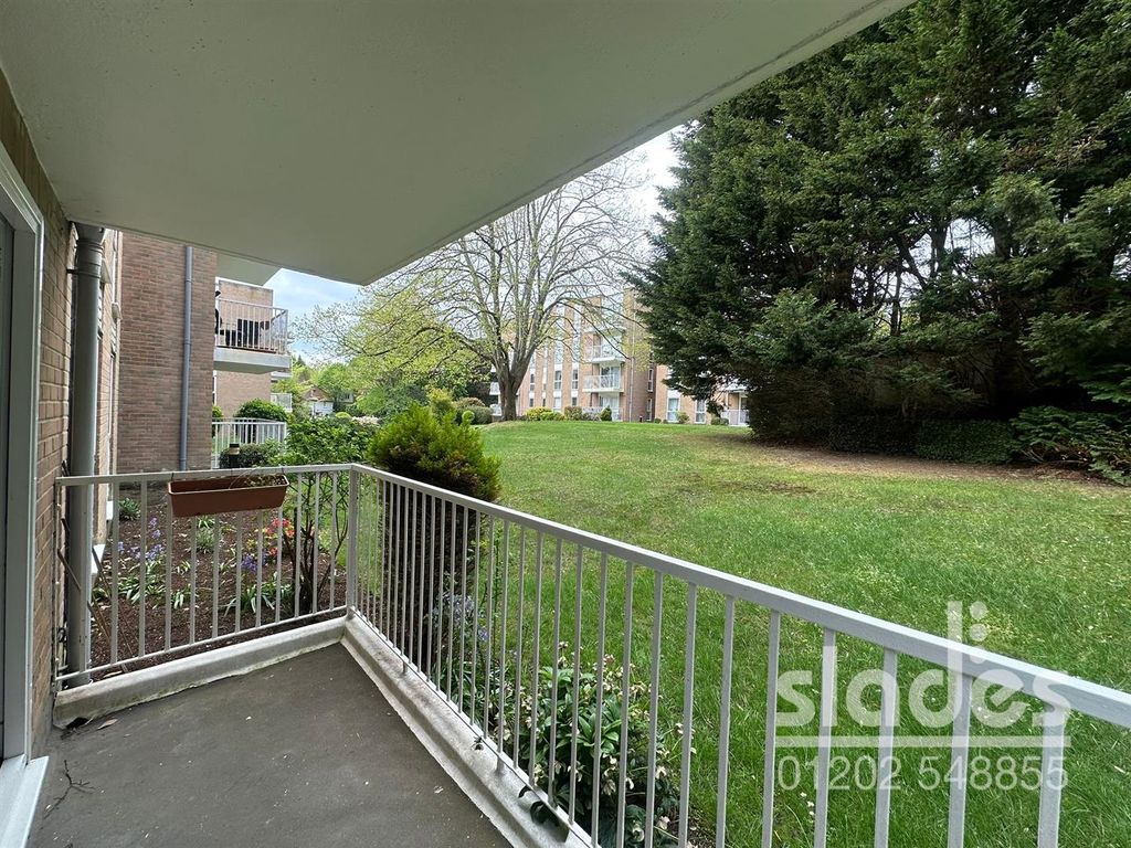 Property photo 3 of 12 2C9A0022-53Cb-4De5-9697-2D5Db8A0Ecf6.Jpg