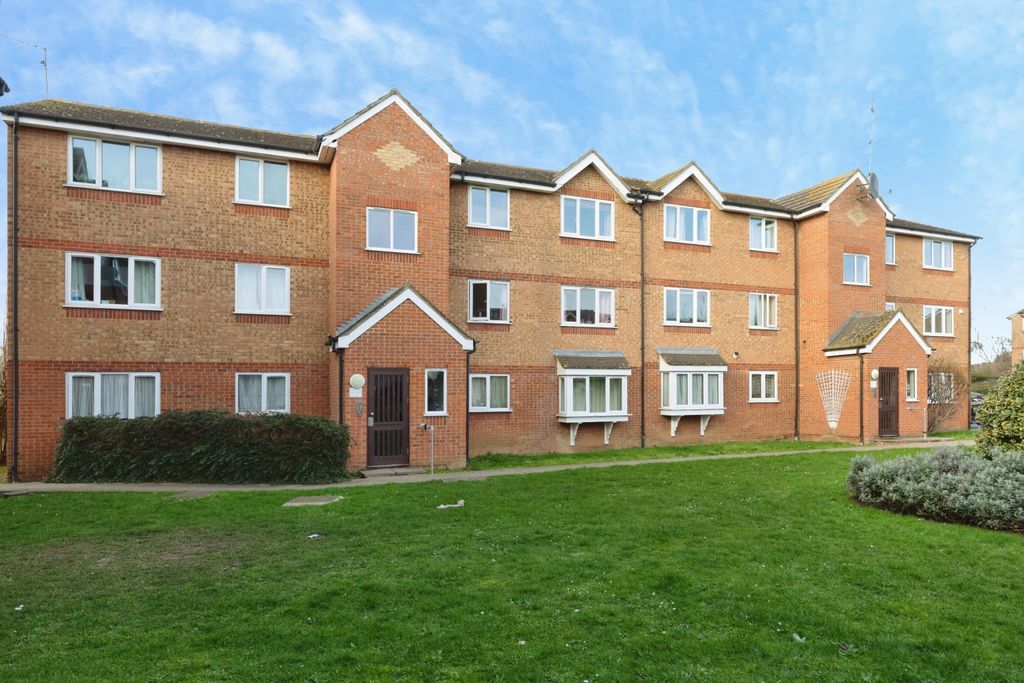 Property photo 1 of 20