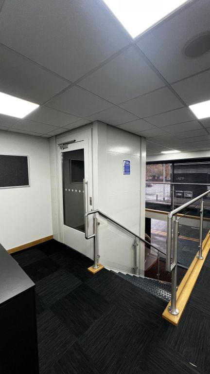 Property photo 2 of 21