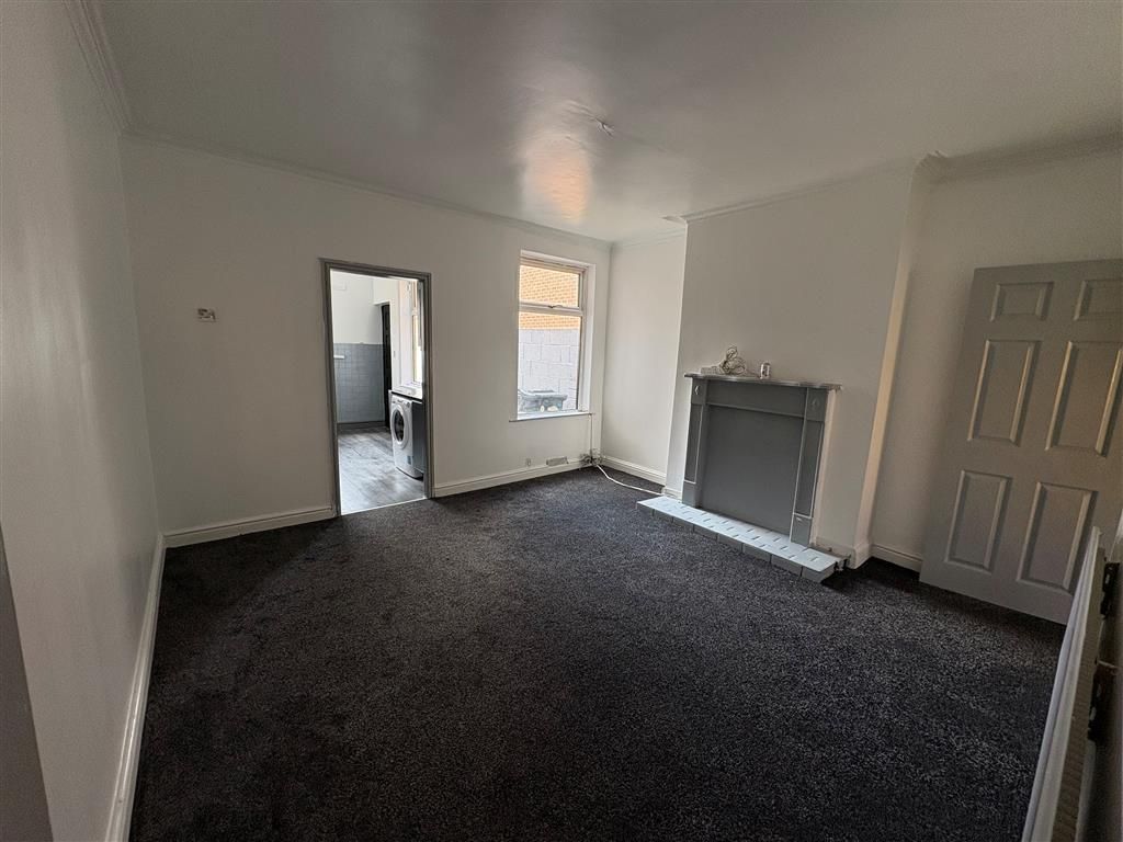 Property photo 3 of 14 Image