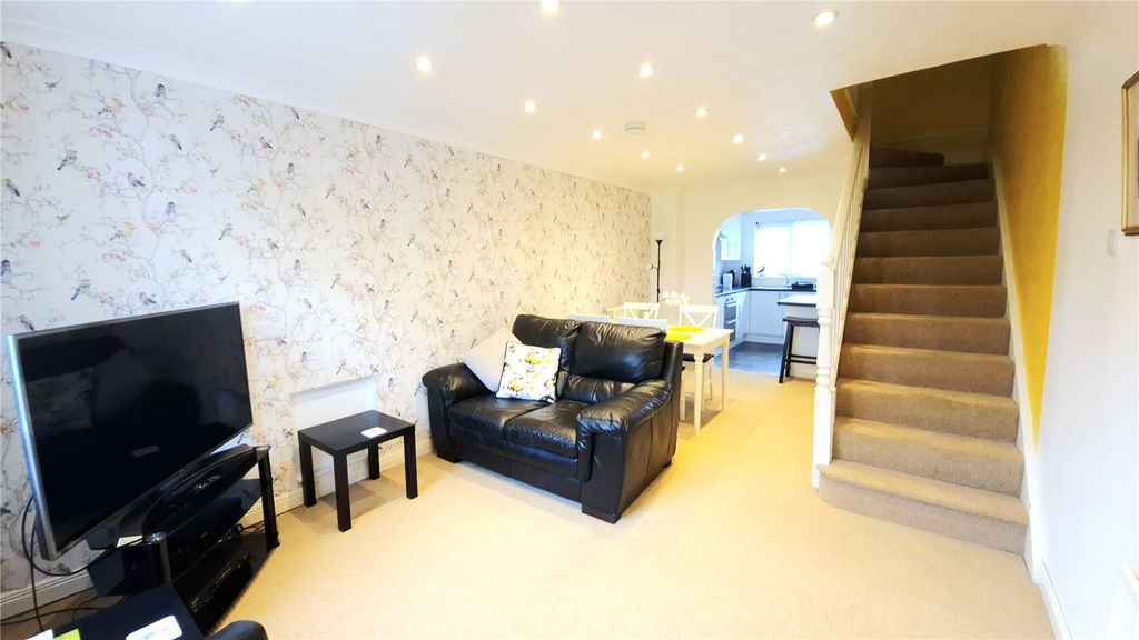 Property photo 3 of 15 Picture No. 34