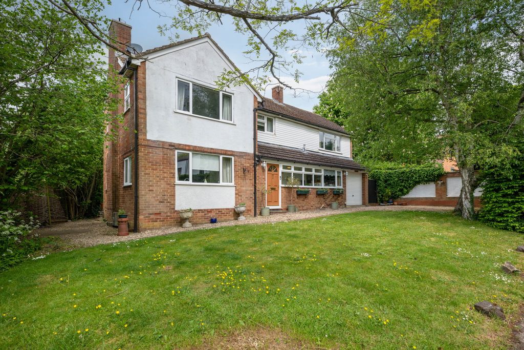 Property photo 1 of 36