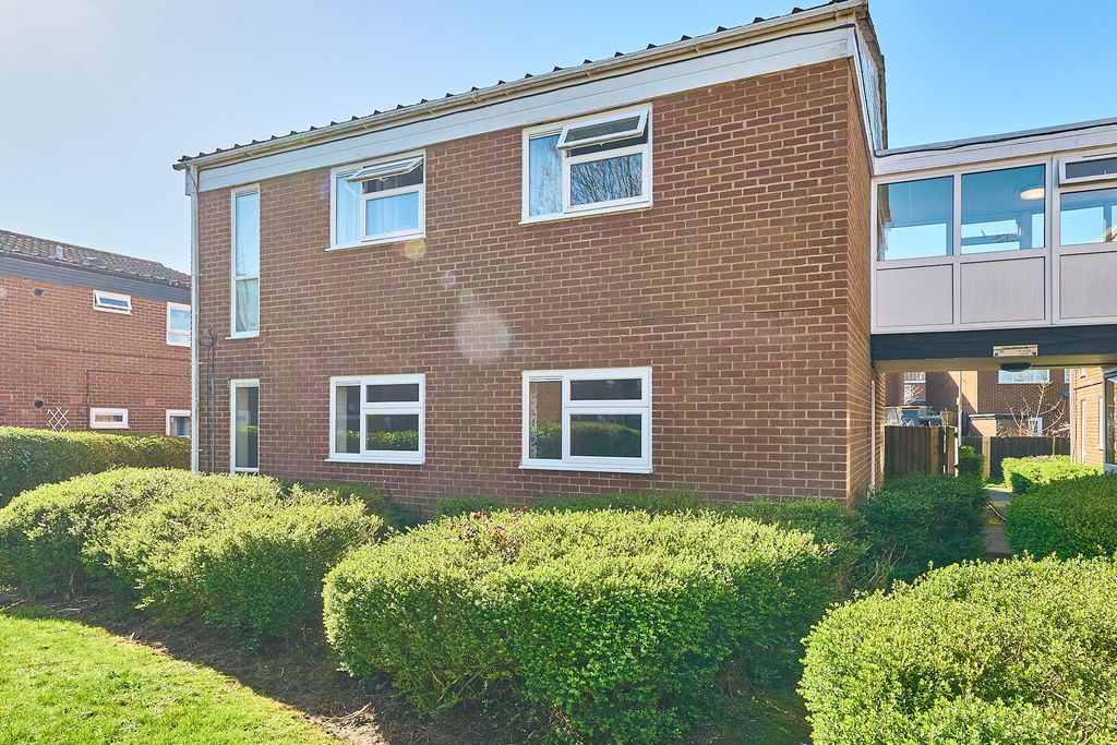 Property photo 1 of 9