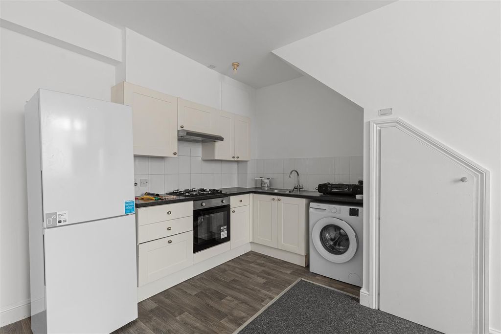 Property photo 3 of 10 094A3947.Jpg