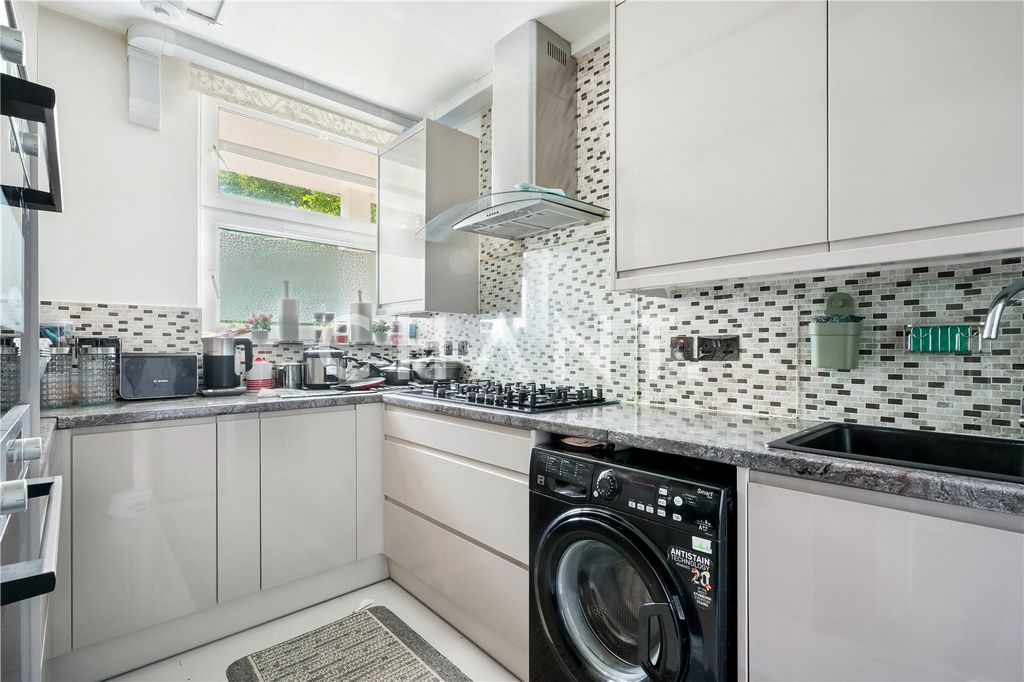 Property photo 1 of 8 Picture No. 03