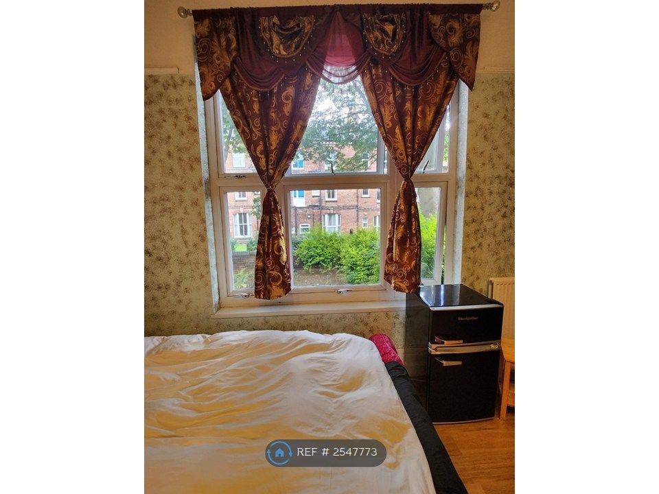 Property photo 1 of 30