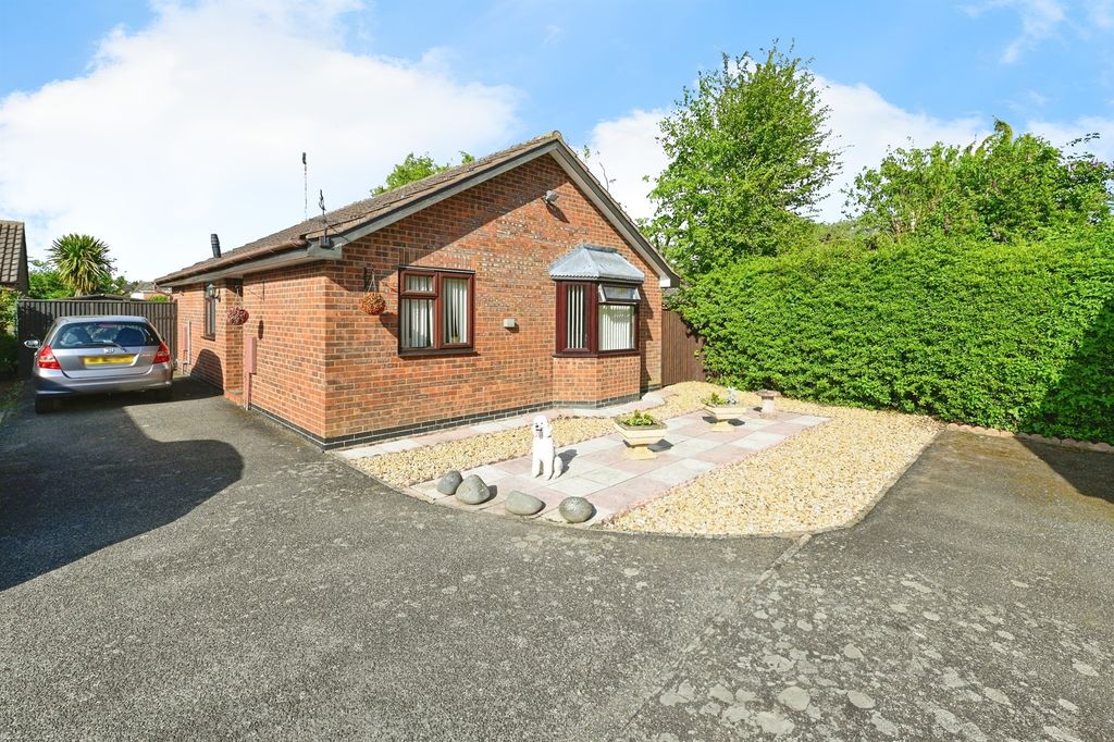 Property photo 3 of 16