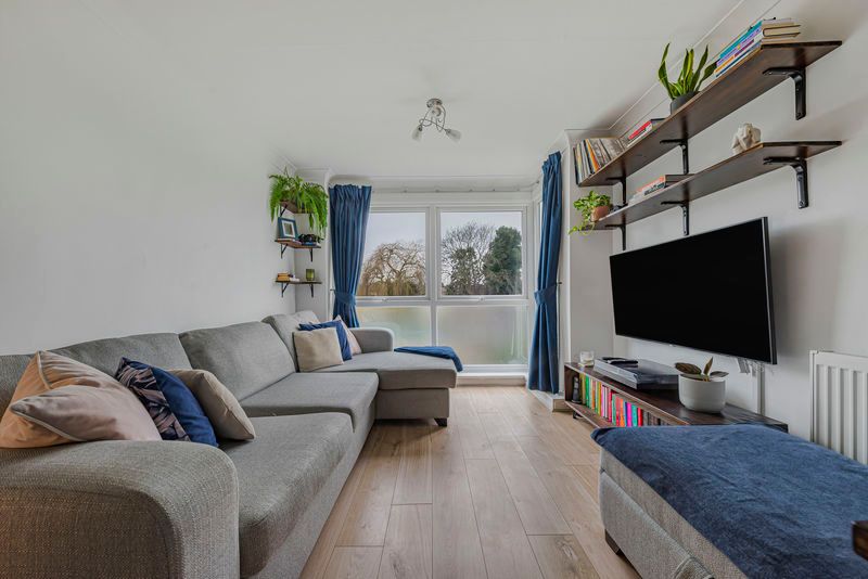 Property photo 2 of 14 Reception