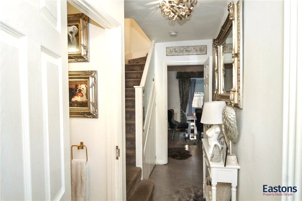 Property photo 2 of 35 Picture No. 82