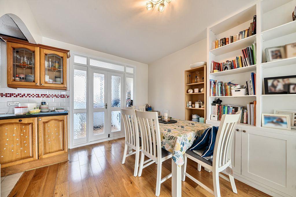 Property photo 3 of 18 1525672 (17).Jpg