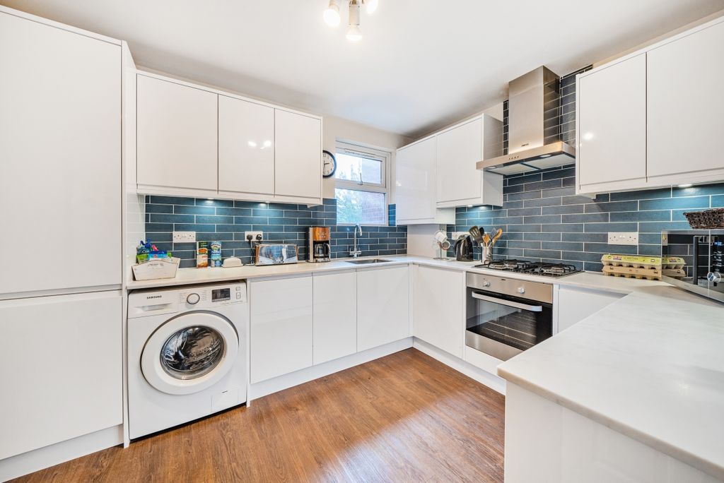 Property photo 2 of 6 1140694 (3)