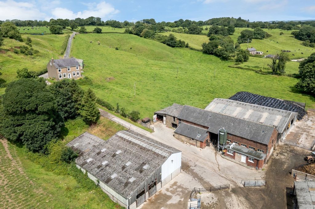 Property photo 3 of 21 Elston New Hall Farm