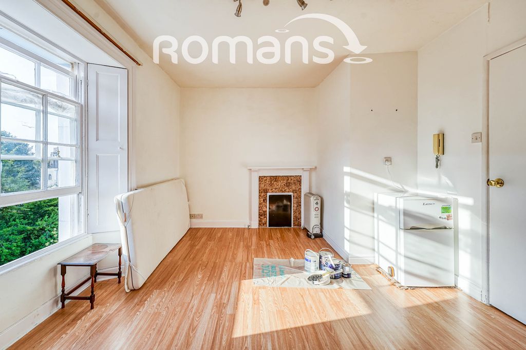 Property photo 3 of 12 4A2c255F-B208-ee11-8
